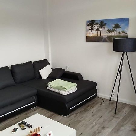 Schoene Ferienwohnung/Pendlerwohnung Илцен Екстериор снимка