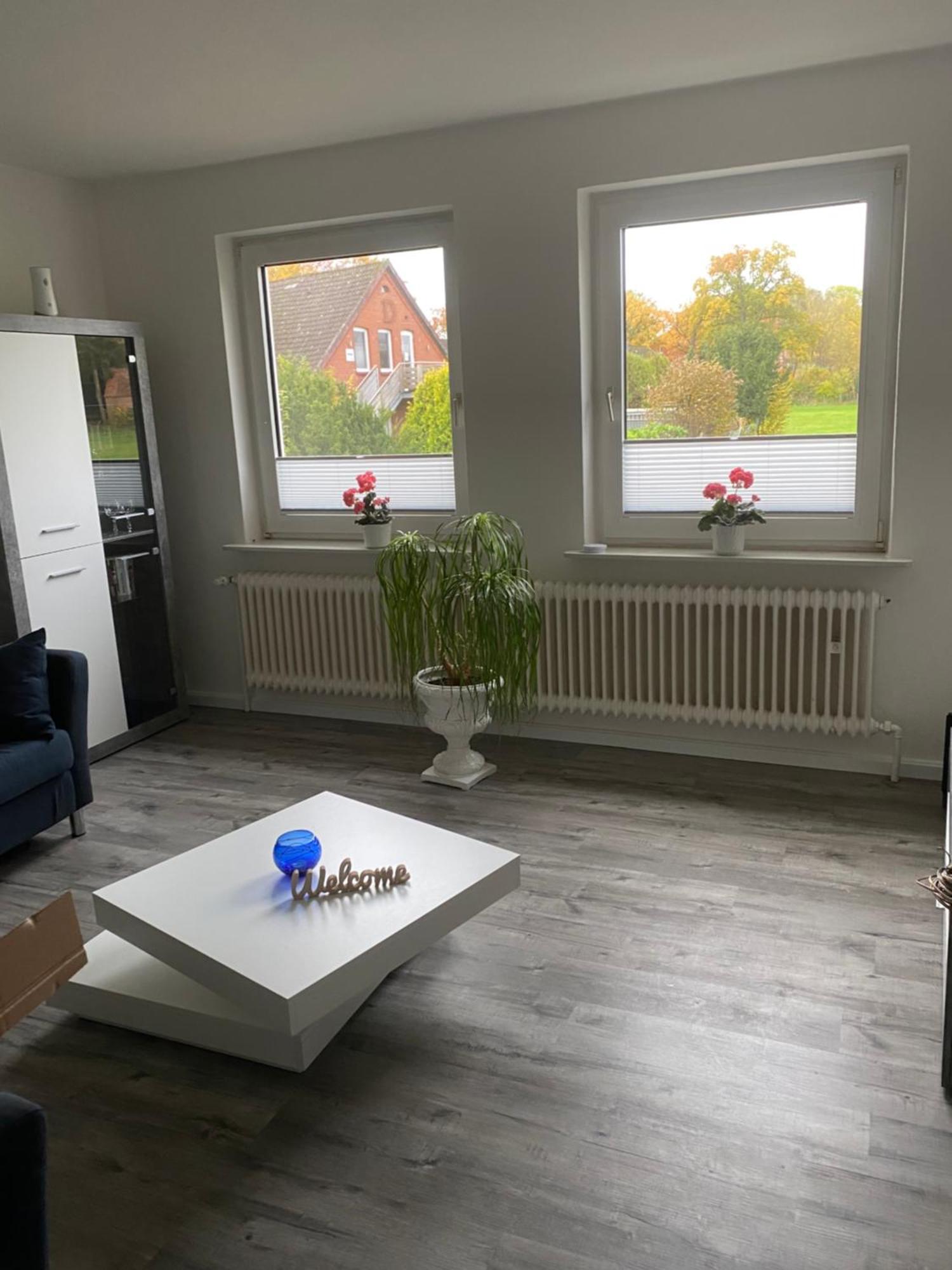Schoene Ferienwohnung/Pendlerwohnung Илцен Екстериор снимка