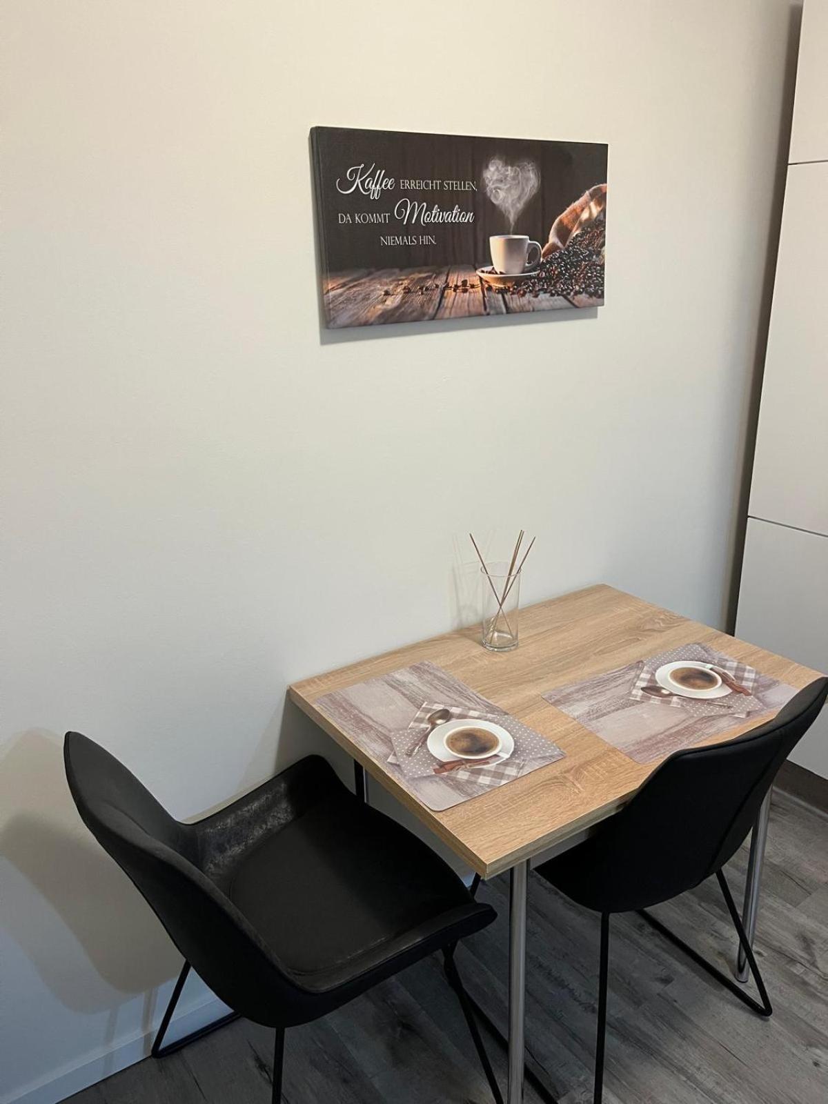 Schoene Ferienwohnung/Pendlerwohnung Илцен Екстериор снимка